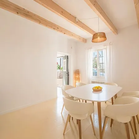 Holiday home Borras By 3villas